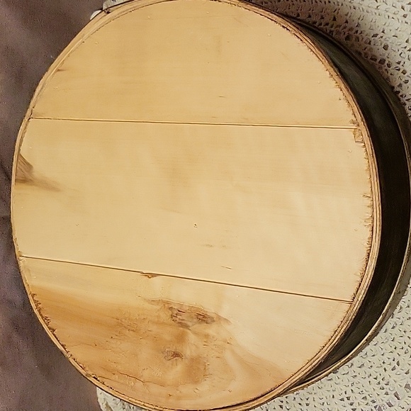 SALE!! Vintage cheese box, hand-painted and signed - Picture 7 of 7